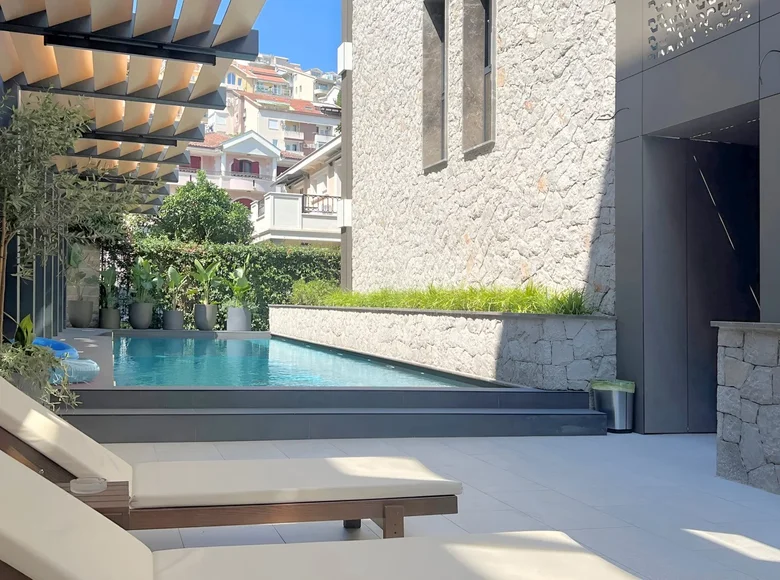 1 bedroom apartment 106 m² Montenegro, Montenegro