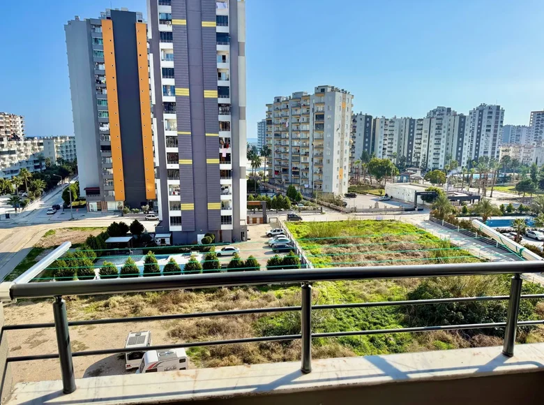Apartamento 2 habitaciones 60 m² Mezitli, Turquía