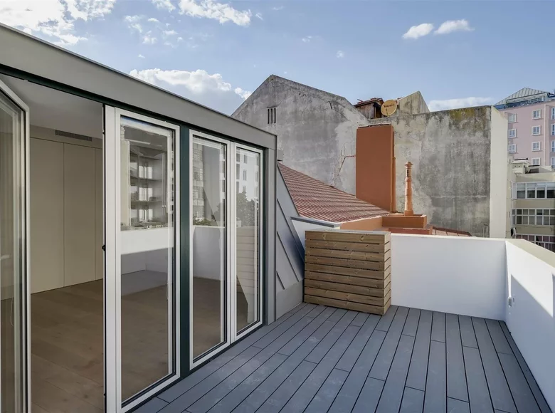 Mieszkanie 4 pokoi 147 m² Lizbona, Portugalia