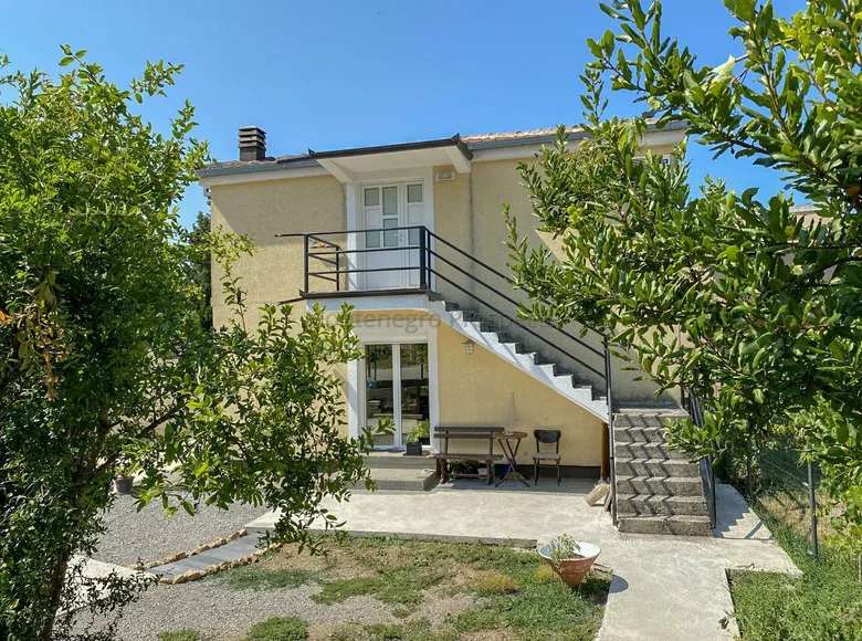 Casa 5 habitaciones 181 m² Ulcinj, Montenegro