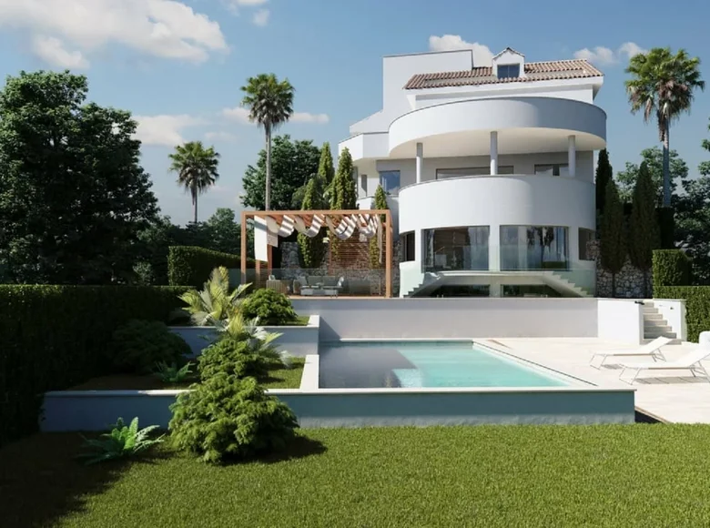 5 bedroom villa 694 m² Benalmadena, Spain