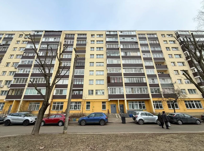 Mieszkanie 3 pokoi 74 m² Mińsk, Białoruś