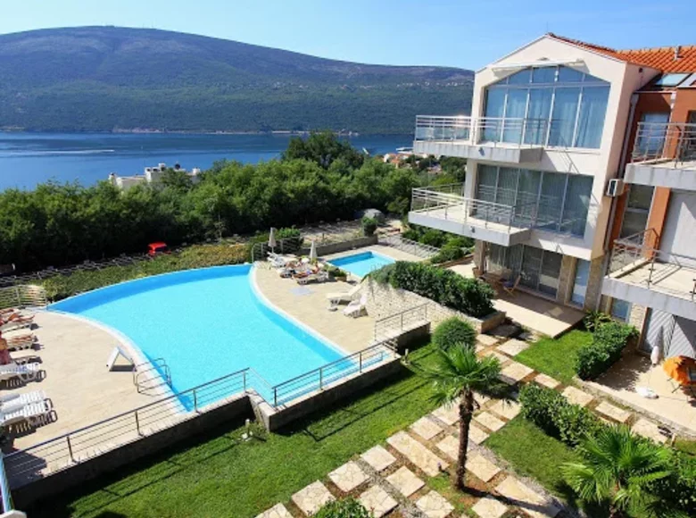 Apartamento 1 habitacion 48 m² Zelenika-Kuti, Montenegro