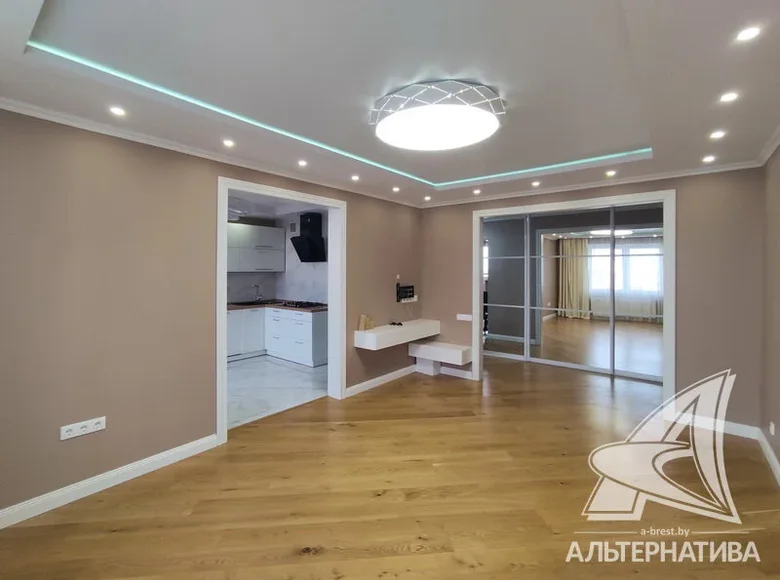 3 room apartment 77 m² Muchaviecki sielski Saviet, Belarus