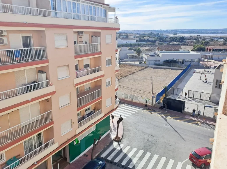 Apartamento 3 habitaciones 64 m² Torrevieja, Španjolska
