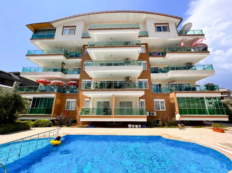 2 bedroom apartment 100 m² Oba, Turkey