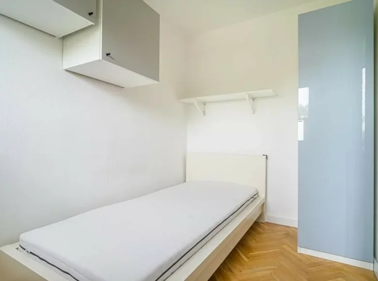 Apartamento 3 habitaciones 49 m² Varsovia, Polonia