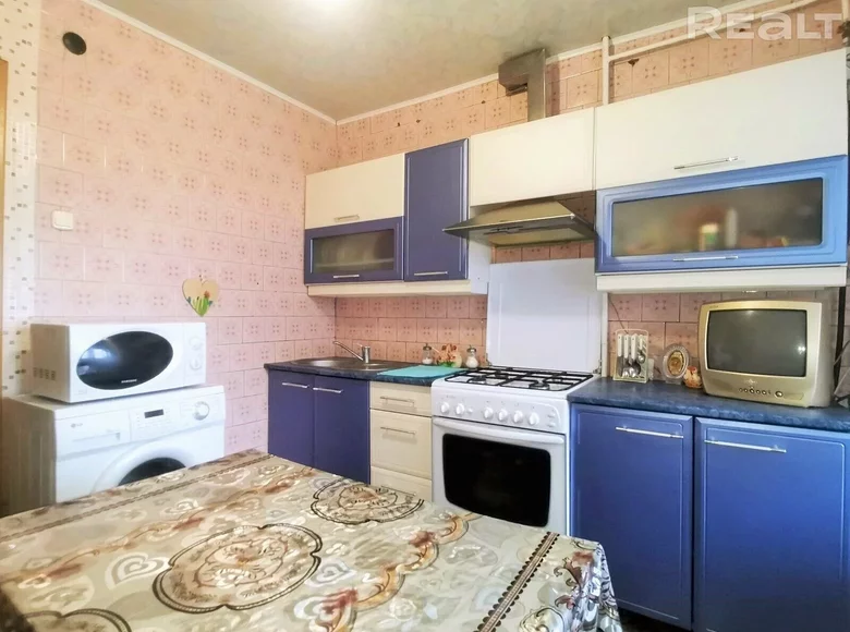 4 room apartment 81 m² Valozhyn, Belarus