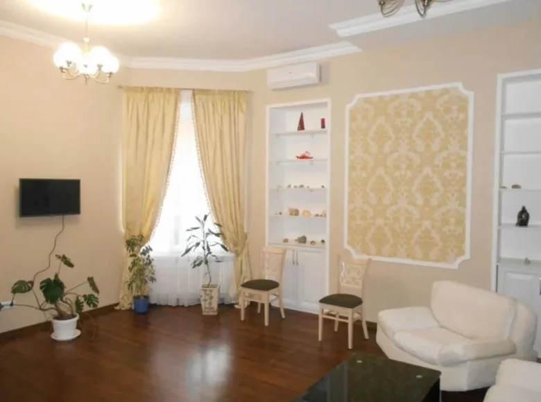 Wohnung 2 Zimmer 75 m² Odessa, Ukraine