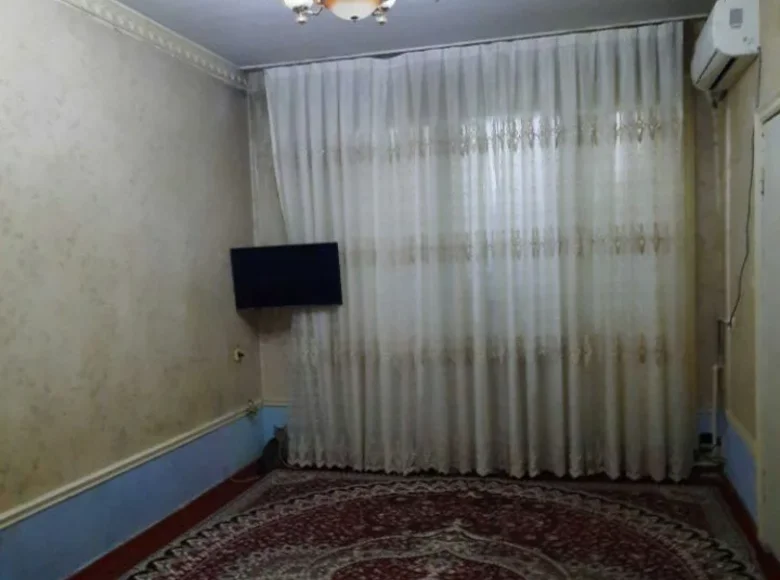 Kvartira 1 xona 35 m² Toshkentda