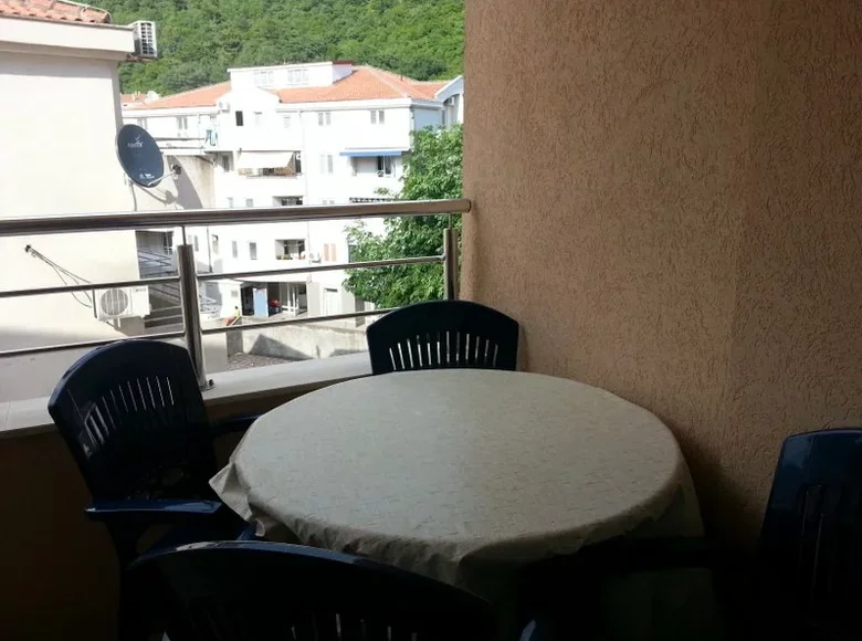 Wohnung 2 Schlafzimmer 74 m² Budva, Montenegro