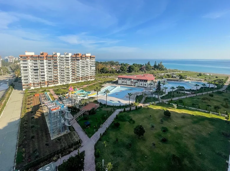 Mieszkanie 3 pokoi 115 m² Erdemli, Turcja