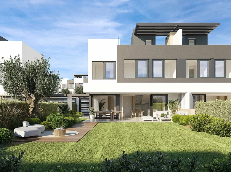 Casa 4 habitaciones 209 m² Estepona, España