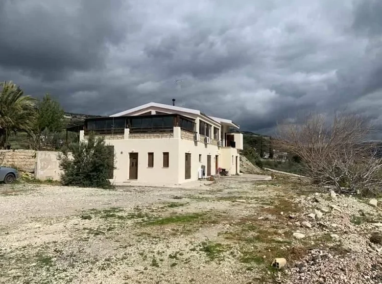 Nieruchomości inwestycyjne 520 m² Trachypedoula, Cyprus