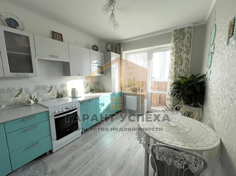 Квартира 2 комнаты 62 м² Брест, Беларусь