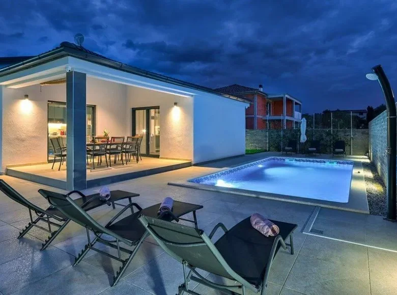 Villa de tres dormitorios 145 m² Grad Pula, Croacia