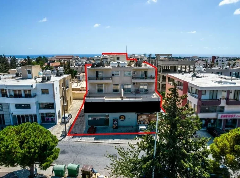 De inversiones 660 m² en Yeroskipou, Chipre