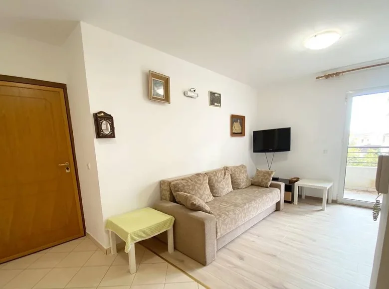 2 bedroom apartment 51 m² Becici, Montenegro