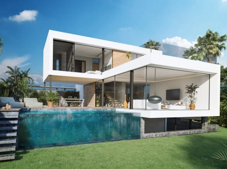 4 bedroom Villa 368 m² Estepona, Spain