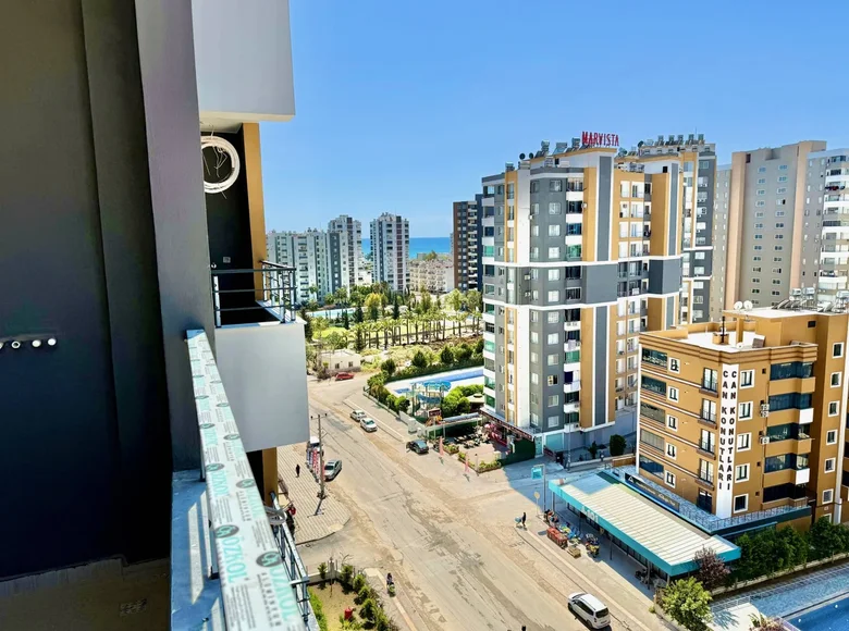 Mieszkanie 3 pokoi 95 m² Mezitli, Turcja