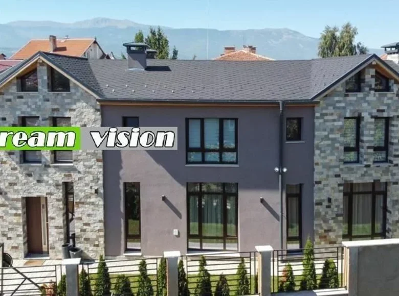 Casa 135 m² Mladost, Bulgaria