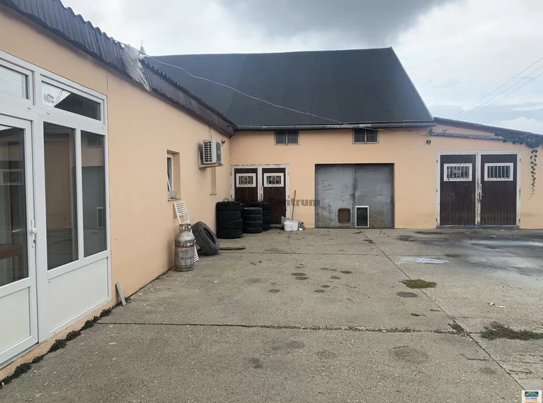 Commercial property 246 m² in Becsehely, Hungary
