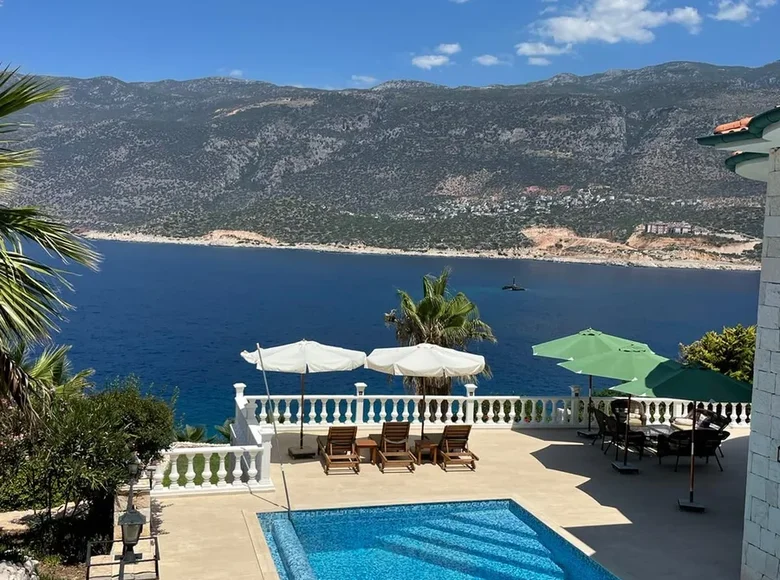 5 bedroom villa 220 m² Kaş, Turkey