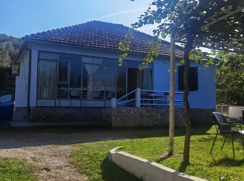 House 100 m² Montenegro, Montenegro