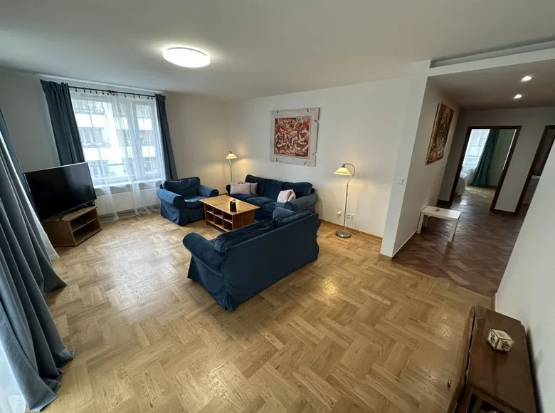 4 room apartment 110 m² Warsaw, Poland