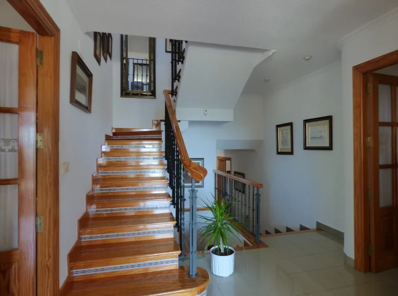 Шале 15 комнат 403 м² Sant Vicent del Raspeig San Vicente del Raspeig, Испания