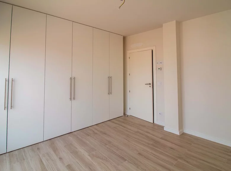 3 bedroom apartment 134 m² Quelfes, Portugal