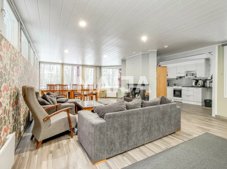 Villa 7 chambres 425 m² Pyhtaeae, Finlande