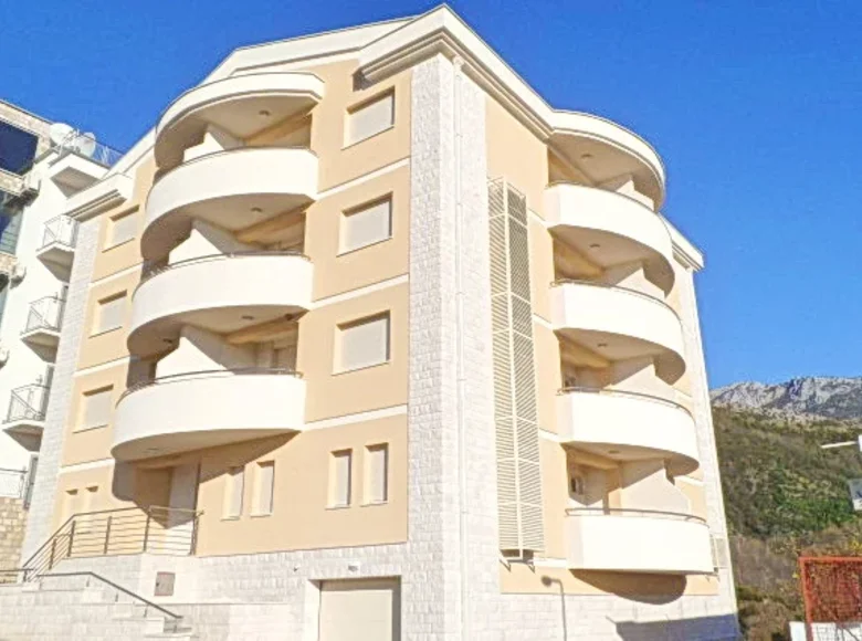 Hotel 1 490 m² en Becici, Montenegro