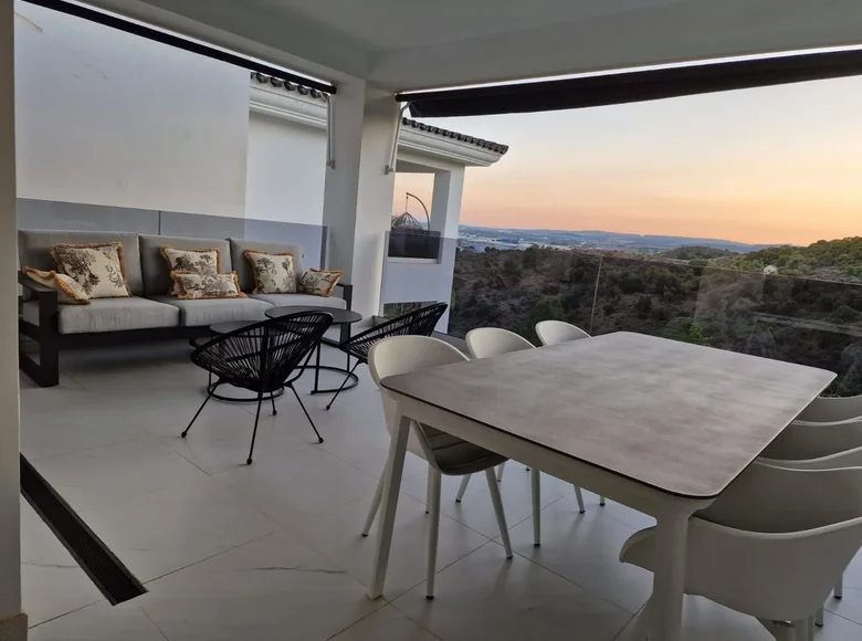 Apartamento 2 habitaciones  Estepona, Španjolska