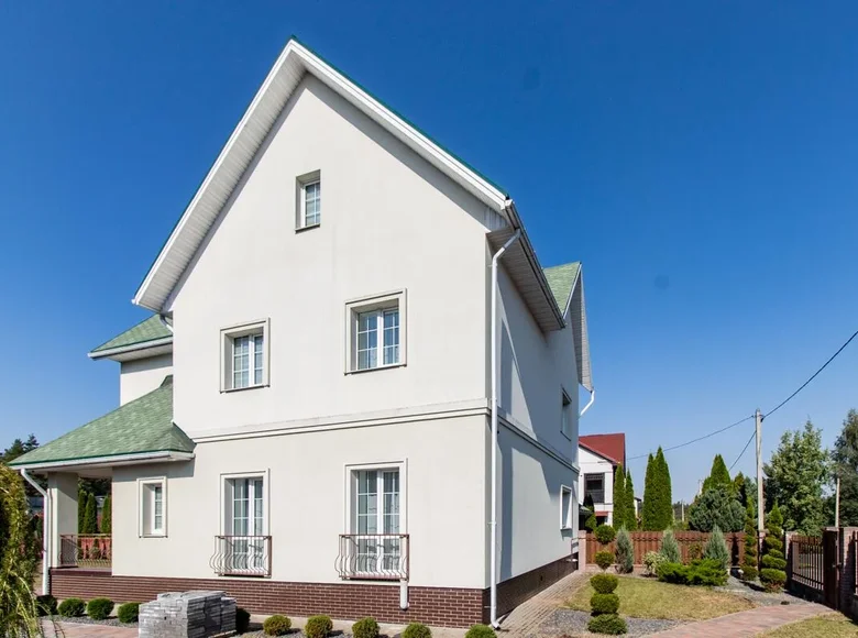 House 387 m² Kalodishchy, Belarus