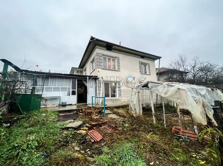 3 bedroom house 120 m² Bazovets, Bulgaria