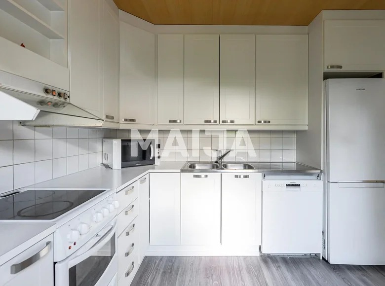 Appartement 4 chambres 92 m² Jaervenpaeae, Finlande