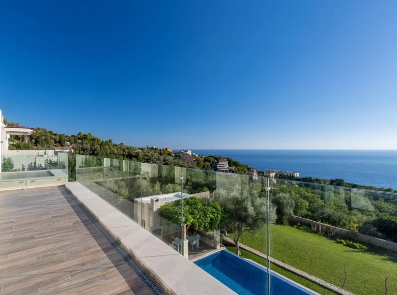 Villa 8 zimmer 550 m² Katun Rezevici, Montenegro
