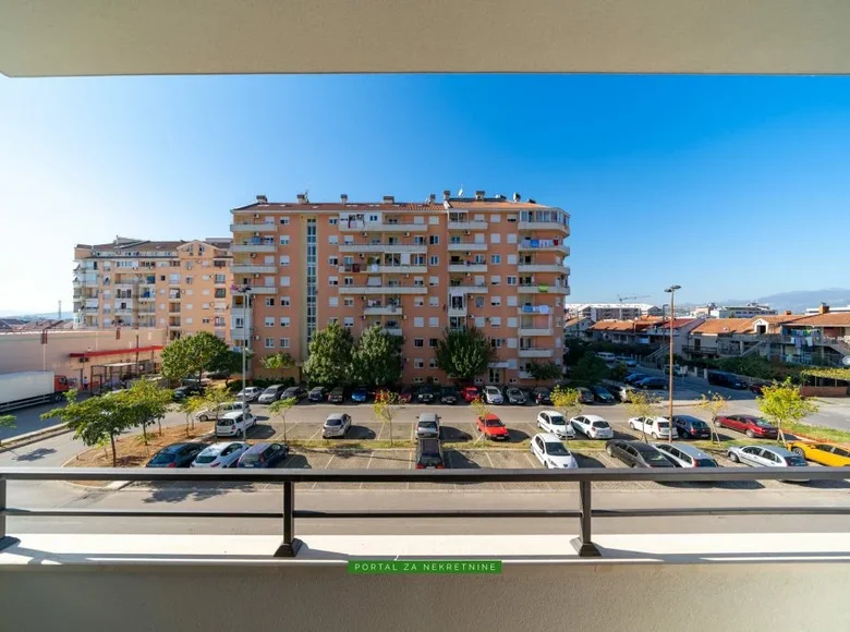 Apartamento 2 habitaciones 70 m² Podgorica, Montenegro