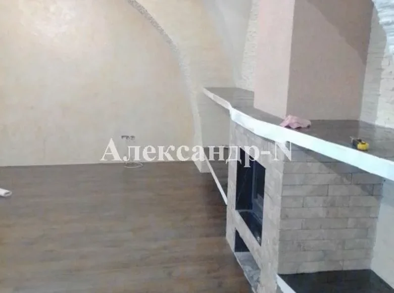 Mieszkanie 2 pokoi 75 m² Odessa, Ukraina