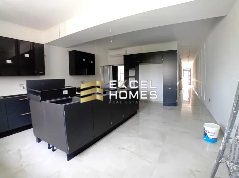 3 bedroom apartment  Birkirkara, Malta