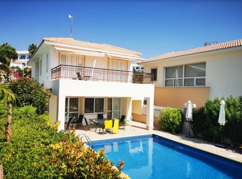 Casa 5 habitaciones 221 m² Peyia, Chipre