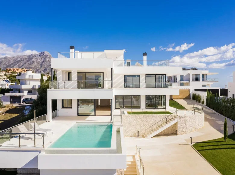 4 bedroom Villa 523 m² Helechosa de los Montes, Spain