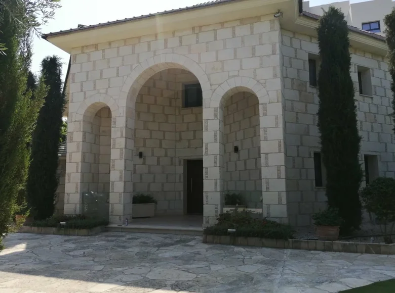 6 bedroom house 425 m² Limassol District, Cyprus