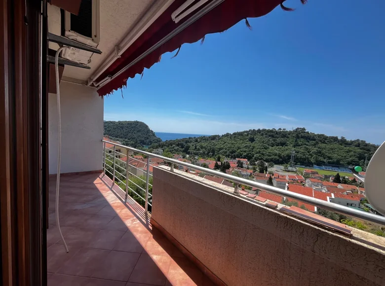 Appartement 3 chambres 74 m² Petrovac, Monténégro
