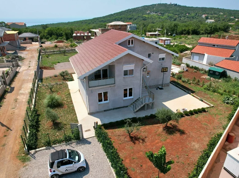 Casa 5 habitaciones  Zagora, Montenegro