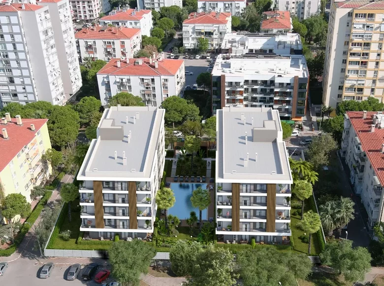 Mieszkanie 2 pokoi 50 m² Bostanli Mahallesi, Turcja