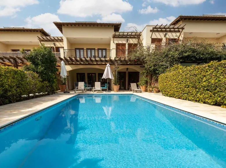 2 bedroom apartment 108 m² Kouklia, Cyprus
