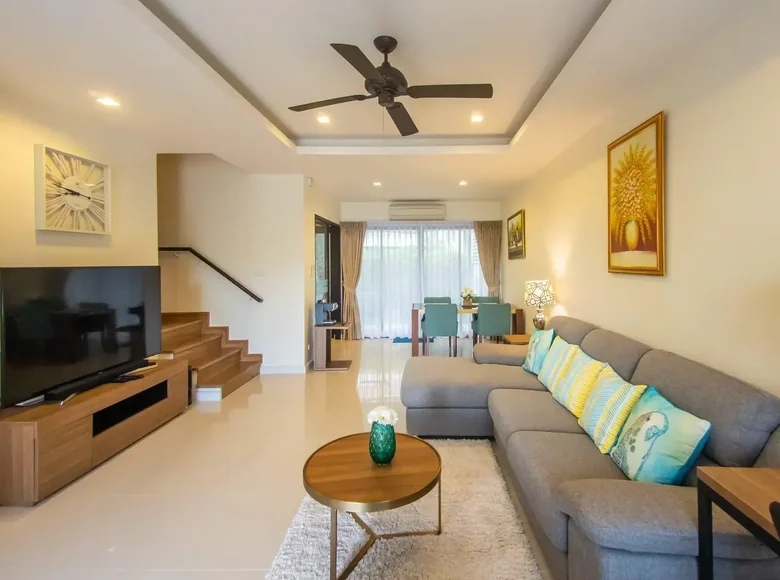 3 bedroom townthouse 170 m² Phuket, Thailand