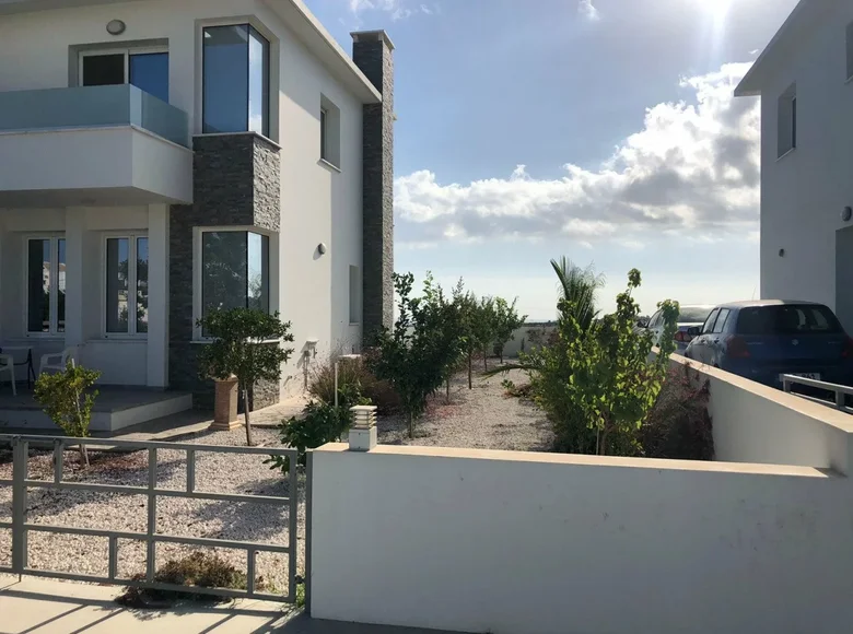 Maison 4 chambres 200 m² Paralimni, Bases souveraines britanniques